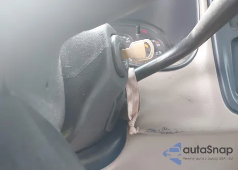 2006 Chevrolet Silverado 1500 Ls from USA, damaged, VIN 2GCEC13V661257090